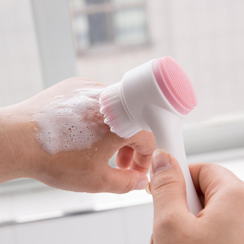 فرشاة تنظيف الوجه ثلاثية الأبع - مراجعة Silicone Face Scrubber Electric وسعره